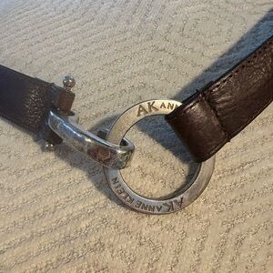 ANNE KLEIN size M Dark Brown Belt with Circular Silver Buckle Ring Belt VTG